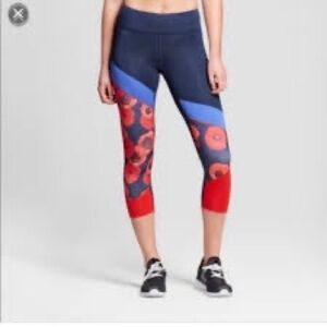 Joylab poppy print capri & matching top